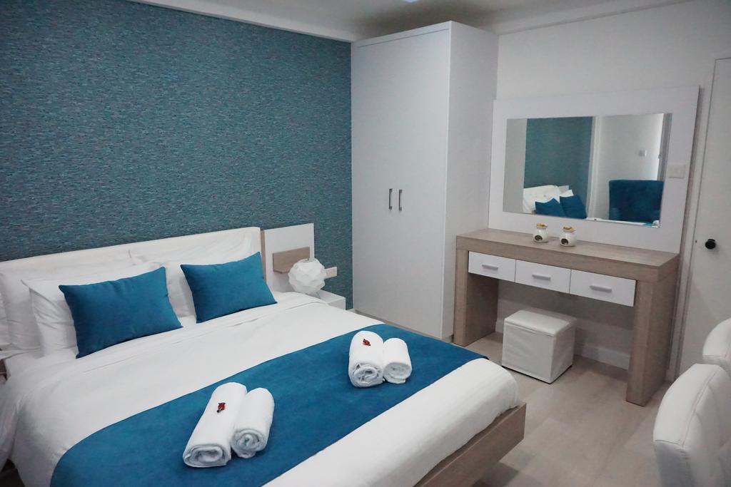 Lazuli Beach Apartment 209 Ларнака Екстер'єр фото