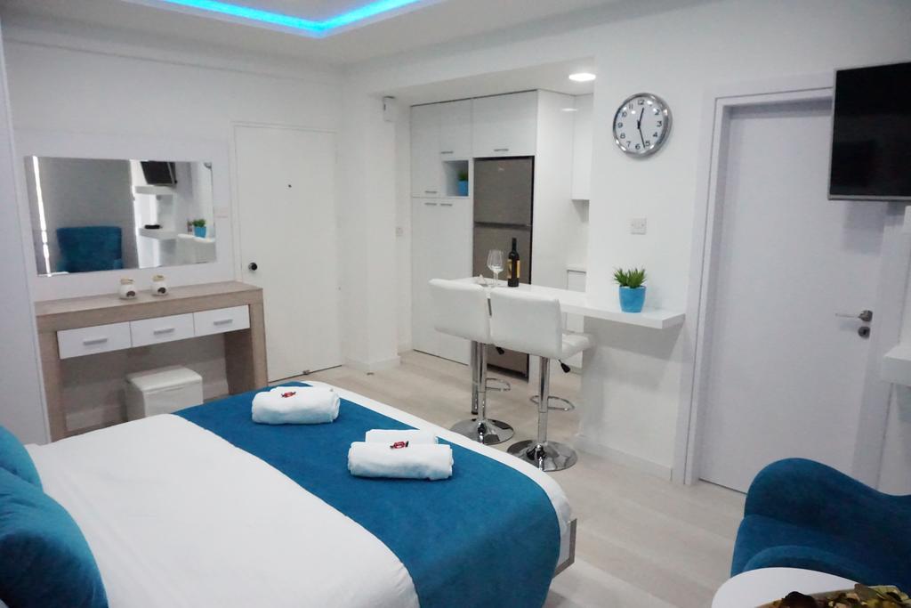 Lazuli Beach Apartment 209 Ларнака Екстер'єр фото